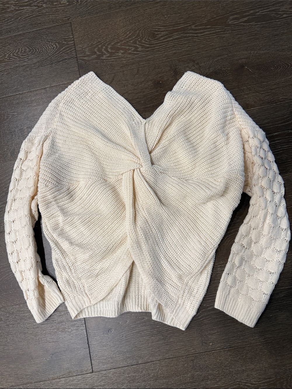 Textured V-Neck Women's Sweater in Cream - Picture 3 of 4